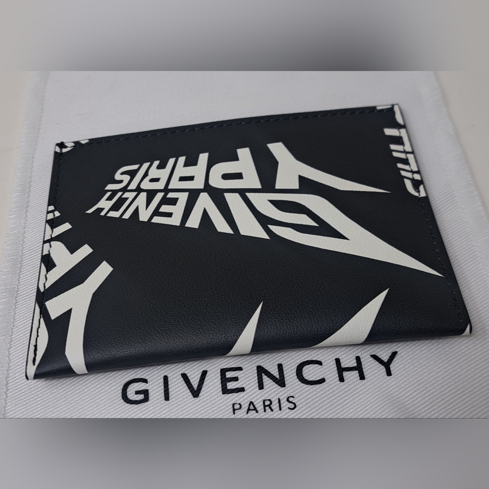 Givenchy Paris Cardholder Wallet Pocket Calf Leather Accessory Black Rare - Picture 2 of 16